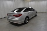 Used 2016 Hyundai Sonata SE image 5