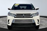 Used 2019 Toyota Highlander XLE image 3