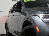 Used 2023 Volkswagen Tiguan SE R-Line image 3