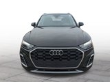 Used 2024 Audi Q5 2.0T Premium w/ Convenience Package image 2