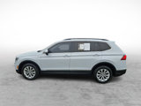 Used 2018 Volkswagen Tiguan SE image 2