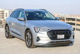 Used 2022 Audi e-tron Premium w/ Convenience Plus Package image 3