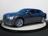 Used 2019 Chrysler 300 Touring w/ Quick Order Package 2EF image 2