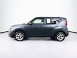 Used 2022 Kia Soul LX w/ Technology Package image 4
