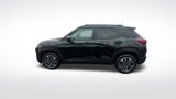 Used 2024 Chevrolet TrailBlazer LT image 2