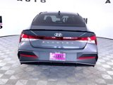 Used 2025 Hyundai Elantra Sport image 6