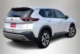 Used 2022 Nissan Rogue SV image 5
