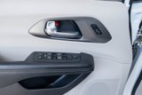 Used 2022 Chrysler Pacifica Touring-L image 5