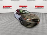 Certified 2020 Toyota Camry SE image 3