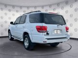 Used 2007 Toyota Sequoia SR5 image 3