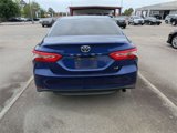Used 2018 Toyota Camry LE image 4