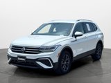 Used 2022 Volkswagen Tiguan SE image 3
