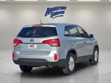 Used 2015 Kia Sorento LX image 6
