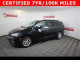 Used 2022 Chrysler Pacifica Touring-L image 6