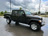 Used 2022 Jeep Gladiator Sport image 2