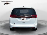 Used 2023 Chrysler Pacifica Touring-L image 5