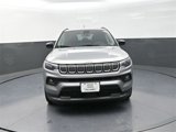 Used 2022 Jeep Compass Latitude image 2