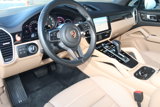 Used 2023 Porsche Cayenne w/ Premium Package image 4