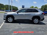 Used 2019 Toyota RAV4 LE image 4