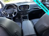 Used 2022 GMC Terrain SLT w/ Infotainment Package II image 4