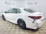 Used 2021 Toyota Camry SE image 4