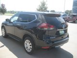 Used 2020 Nissan Rogue S image 5