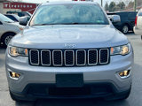 Used 2019 Jeep Grand Cherokee Laredo image 2