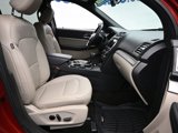 Used 2018 Ford Explorer XLT w/ Equipment Group 202A image 6