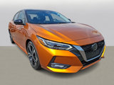 Used 2022 Nissan Sentra SR w/ SR Premium Package image 2