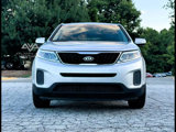 Used 2014 Kia Sorento LX image 3