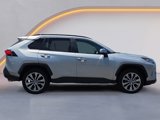 Used 2020 Toyota RAV4 XLE Premium image 3