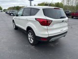 Used 2019 Ford Escape SE image 3