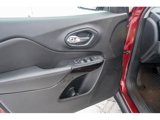 Used 2019 Jeep Cherokee Latitude Plus image 6