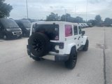 Used 2017 Jeep Wrangler Unlimited Sahara w/ Connectivity Group image 4