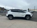 Used 2022 Jeep Compass Trailhawk w/ Trailhawk Elite Group image 5