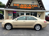 Used 2011 Toyota Camry LE image 3