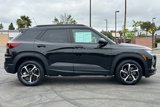 Used 2021 Chevrolet TrailBlazer RS w/ Technology Package image 3