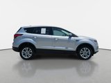 Used 2019 Ford Escape SE image 4