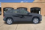 New 2025 Hyundai Kona SE image 2