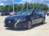 Used 2023 Nissan Altima 2.5 SV image 2