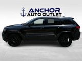 Used 2017 Jeep Grand Cherokee Altitude image 5