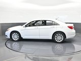 Used 2013 Chrysler 200 Touring image 3
