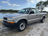 Used 2002 Chevrolet S10 Pickup 2WD Extended Cab w/ Comfort Convenience Pkg image 2