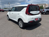 Used 2022 Kia Soul LX image 3