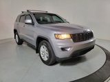 Used 2020 Jeep Grand Cherokee Laredo image 2