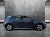 Used 2016 Volkswagen e-Golf SE image 4