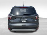 Used 2018 Ford Escape SE image 5