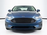 Used 2019 Ford Fusion SE image 2