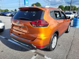 Used 2018 Nissan Rogue SV image 3