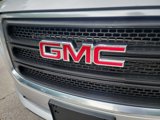 Used 2016 GMC Acadia SLE image 3